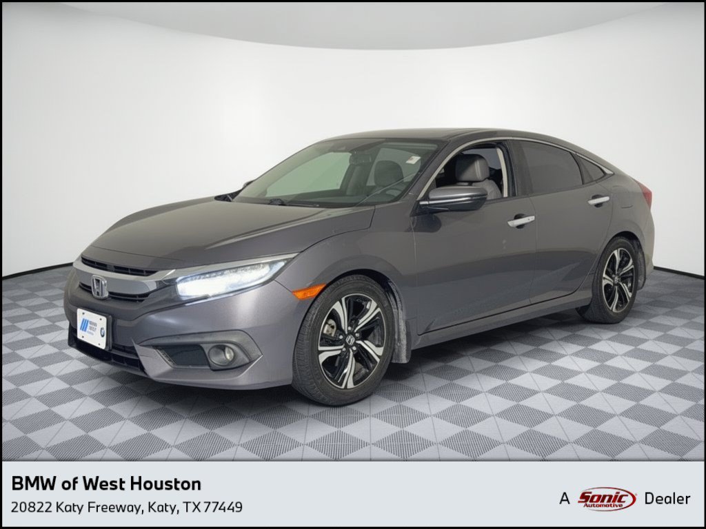 Used 2016 Honda Civic Touring image 1