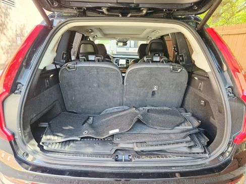 Used 2025 Volvo XC90 B6 Plus w/ Protection Package AWD/4WD image 15
