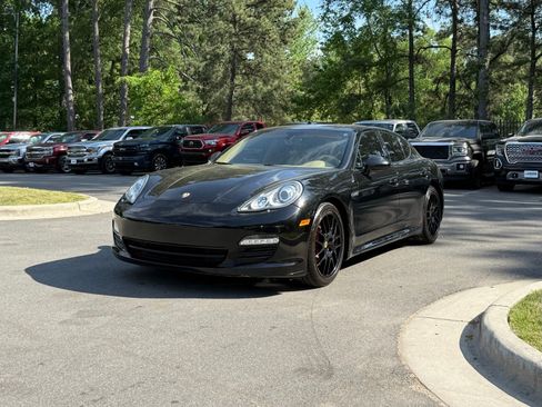 Used 2012 Porsche Panamera image 3