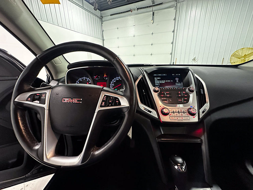 Used 2016 GMC Terrain SLE w/ Chrome Edition AWD/4WD image 35