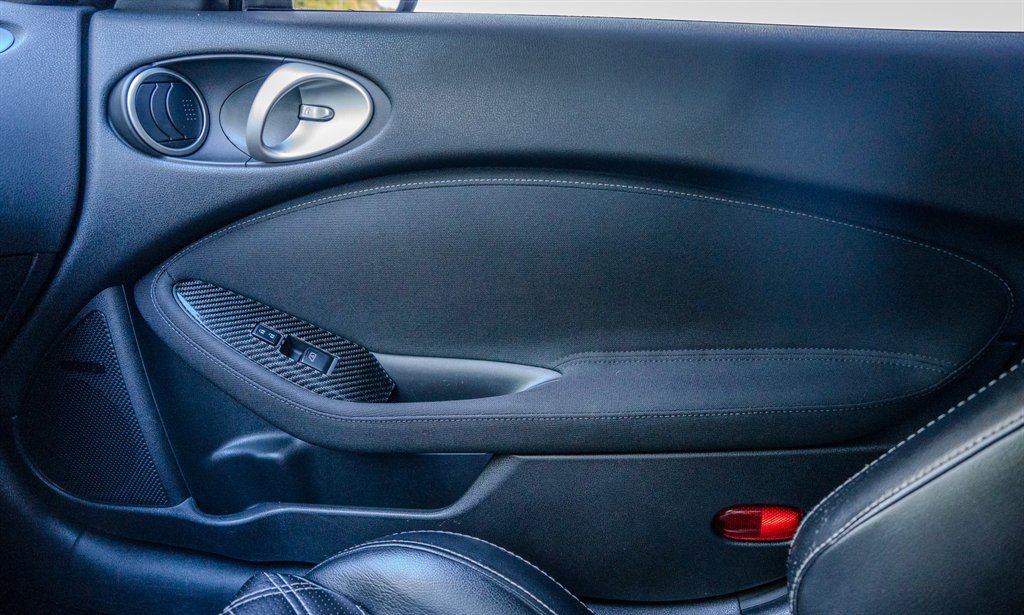 Used 2016 Nissan 370Z Coupe RWD image 24