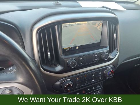 Used 2021 Chevrolet Colorado Z71 w/ Safety Package image 28