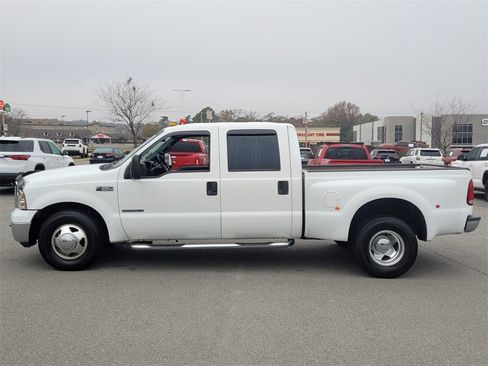 Used 2001 Ford F350 XLT image 4