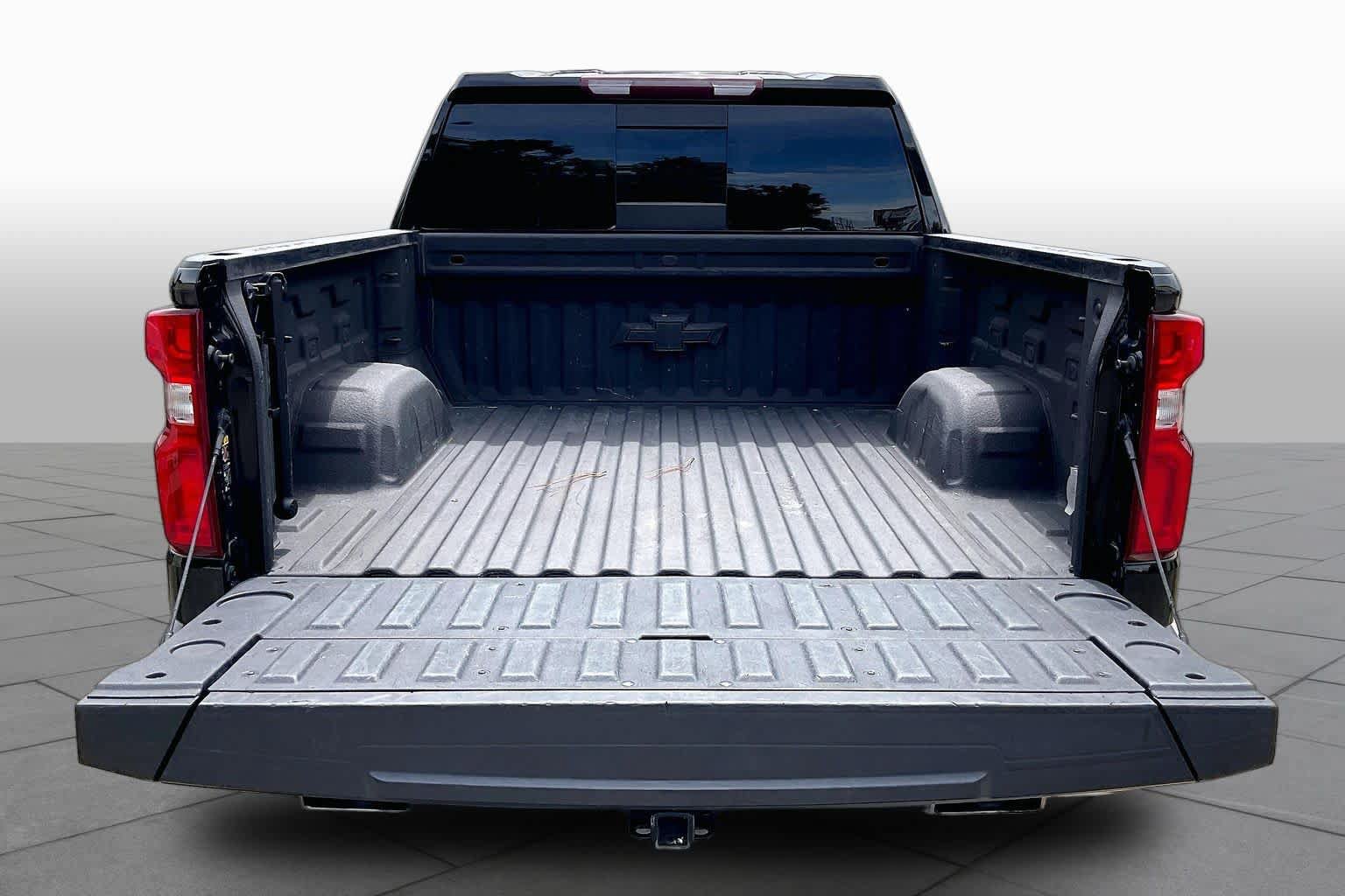 Used 2023 Chevrolet Silverado 1500 LT Trail Boss w/ LT Trail Boss Premium Package AWD/4WD image 34