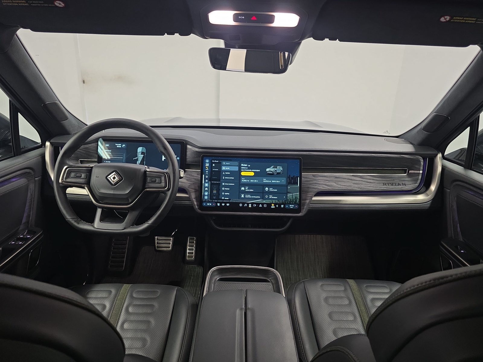 Used 2022 Rivian R1S Launch Edition Quad AWD/4WD image 27