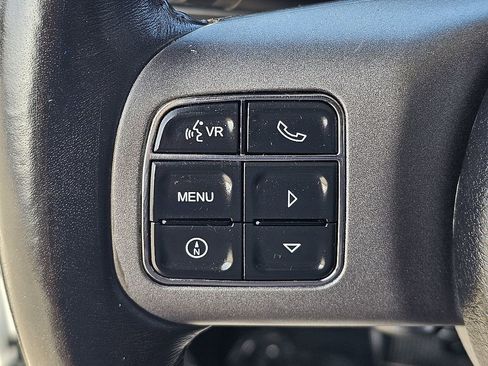 Used 2013 Jeep Wrangler Sahara image 32