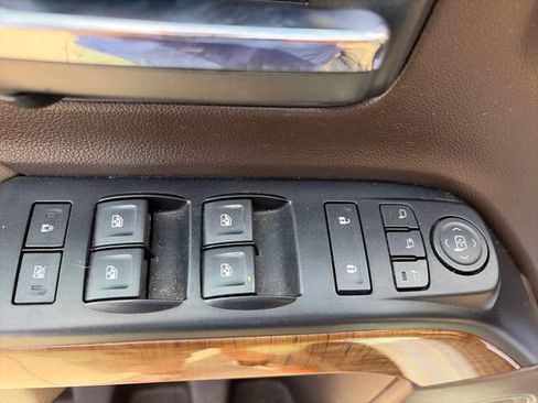 Used 2018 GMC Sierra 1500 SLT AWD/4WD image 10