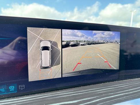 Used 2026 Cadillac Escalade Sport w/ Touring Package image 23