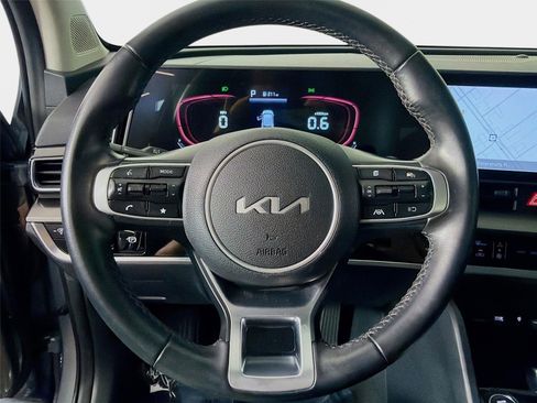 Certified 2023 Kia Sportage EX FWD image 12