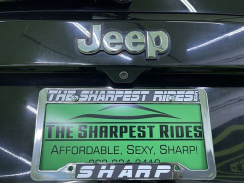 Used 2015 Jeep Renegade Latitude w/ Popular Equipment Group image 13