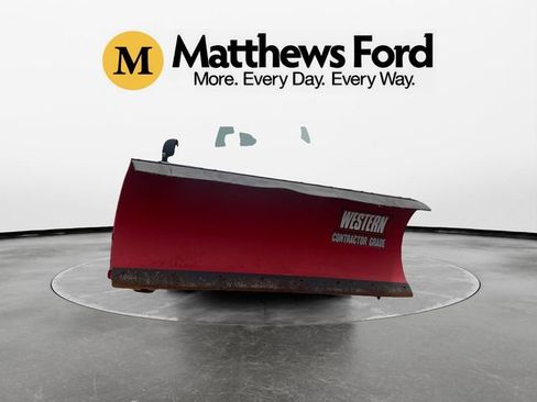 Used 2022 Ford F250 XL w/ Power Equipment Group AWD/4WD image 8