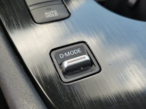 Certified 2026 Nissan Rogue SV FWD image 29