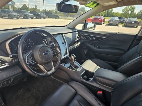 Used 2022 Subaru Outback Limited image 12