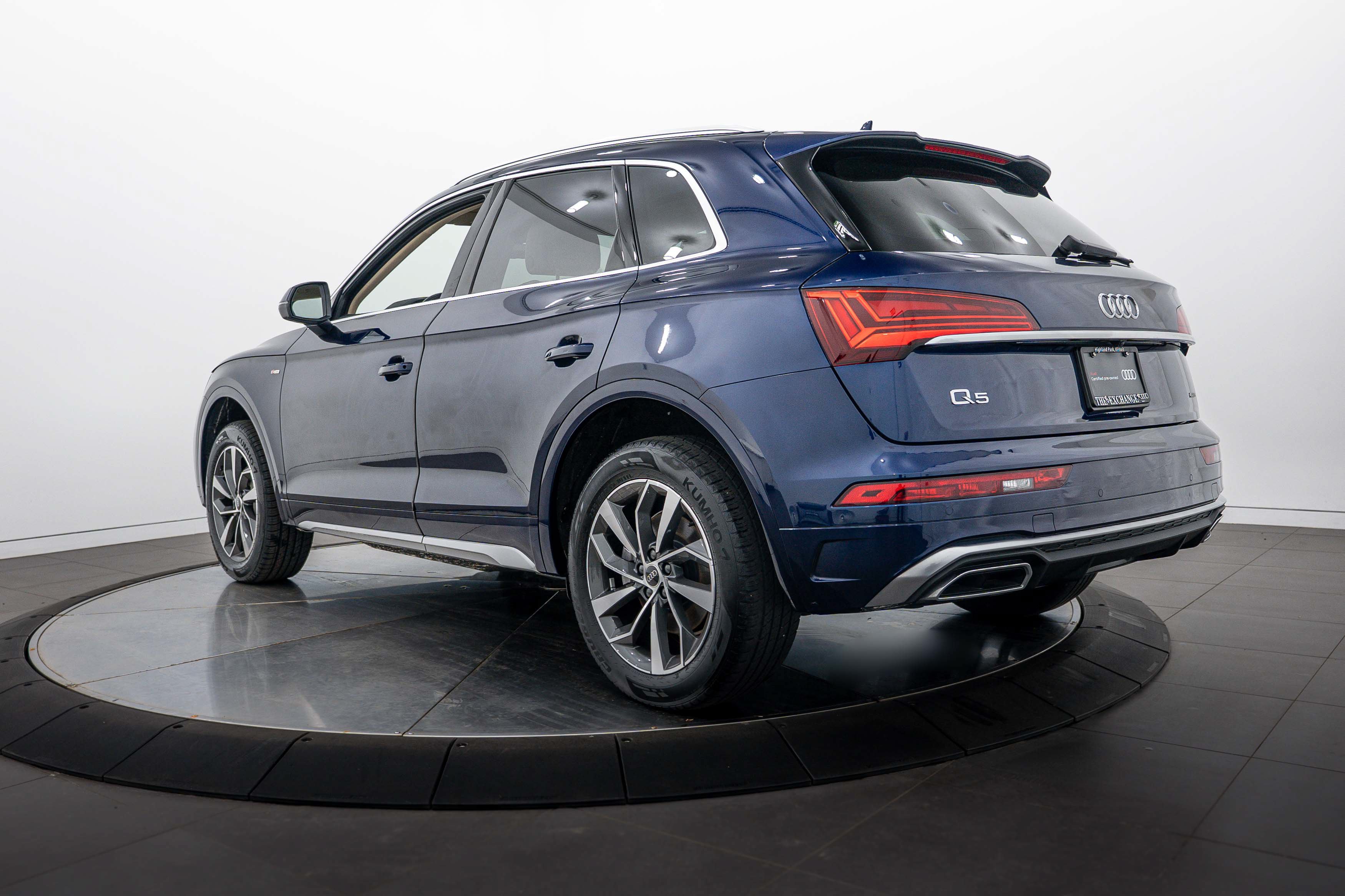 Certified 2024 Audi Q5 2.0T Premium Plus w/ Premium Plus Package AWD/4WD image 5