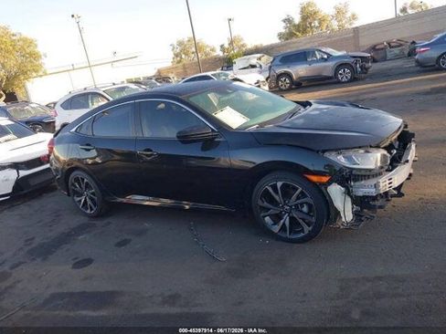 Used 2021 Honda Civic Sport image 1