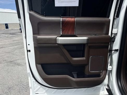 Used 2021 Ford F450 King Ranch w/ King Ranch Ultimate Package AWD/4WD image 13