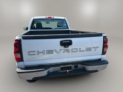 Used 2006 Chevrolet Silverado 1500 W/T RWD image 5