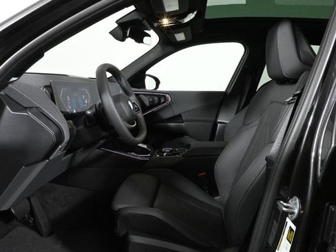 Used 2025 BMW X3 xDrive30i w/ Convenience Package image 3