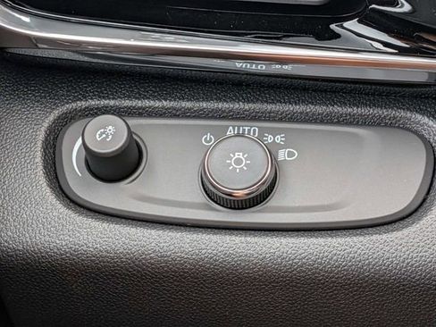 New 2026 Buick Envista Sport Touring image 25