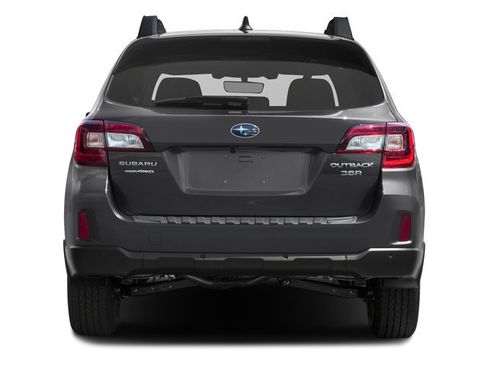 Used 2017 Subaru Outback 3.6R Limited w/ Popular Package #5 AWD/4WD image 8