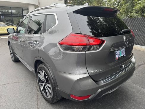 Used 2017 Nissan Rogue SL w/ SL Premium Package AWD/4WD image 3