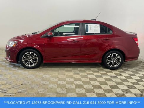 Used 2019 Chevrolet Sonic LT w/ Convenience Package FWD image 6