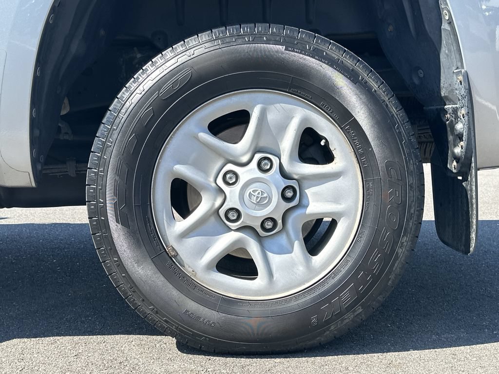Used 2017 Toyota Tundra SR5 w/ SR5 Upgrade Package RWD image 16