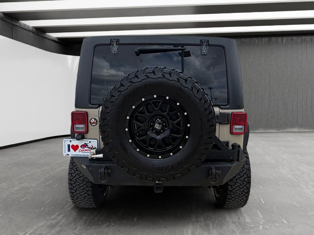 Used 2018 Jeep Wrangler Unlimited Sport S AWD/4WD image 4