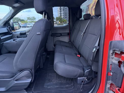 Used 2020 Ford F150 XL w/ Equipment Group 101A Mid AWD/4WD image 17