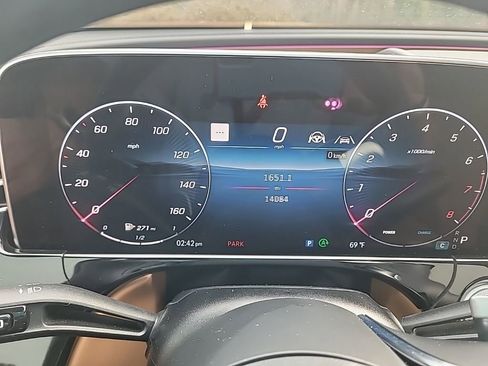 Used 2024 Mercedes-Benz E 450 4MATIC All-Terrain Wagon image 19