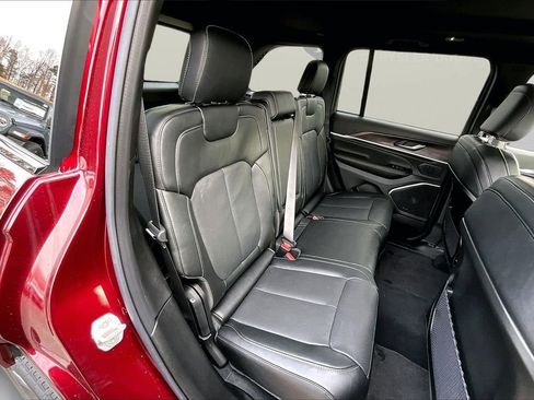New 2026 Jeep Grand Cherokee Limited AWD/4WD image 22