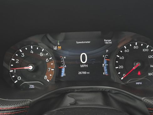 Used 2024 Jeep Compass Trailhawk image 15