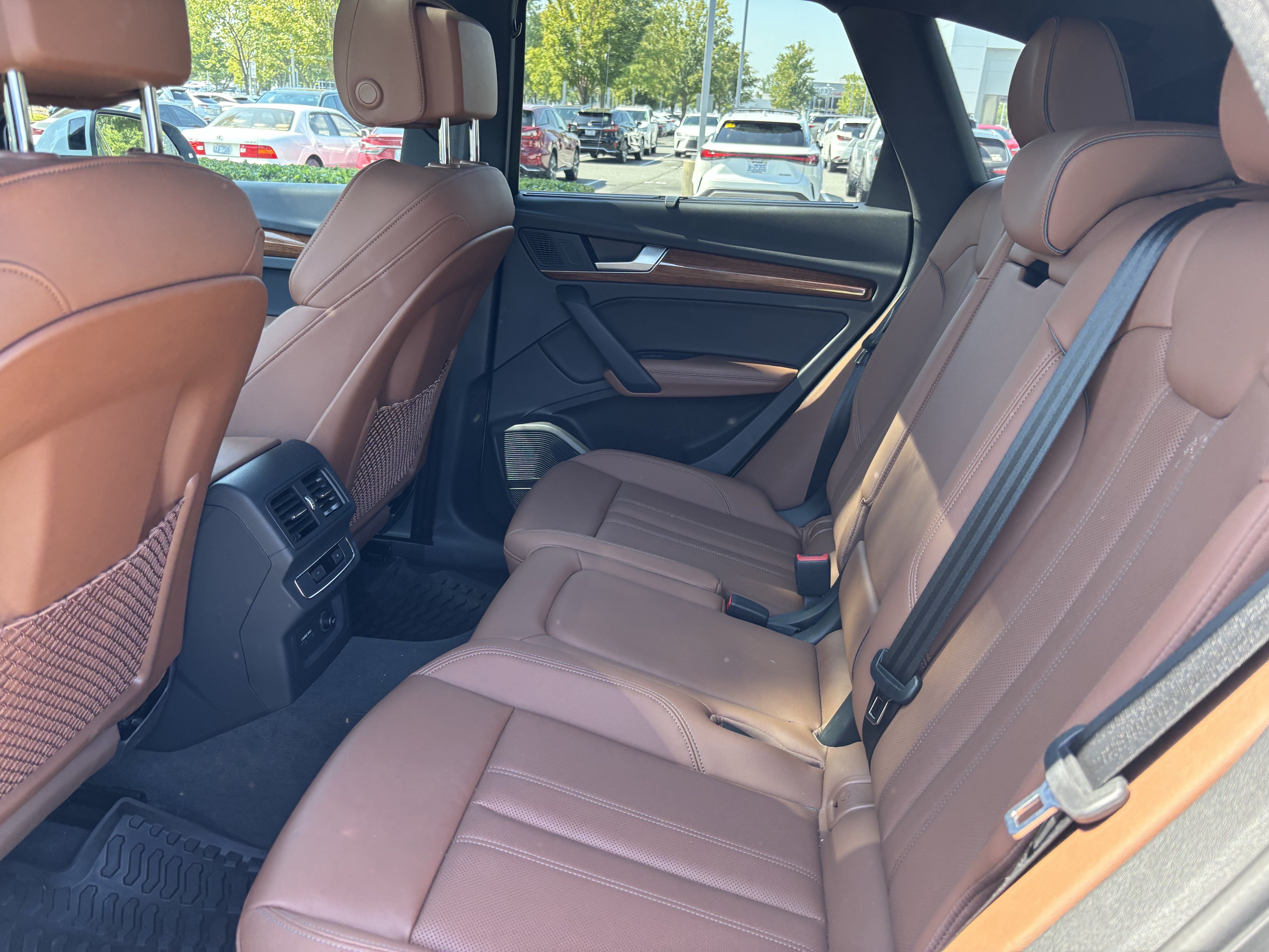 Used 2023 Audi Q5 2.0T Premium Plus w/ Premium Plus Package AWD/4WD image 18