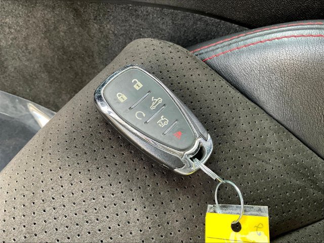 Used 2018 Chevrolet Camaro ZL1 RWD image 32