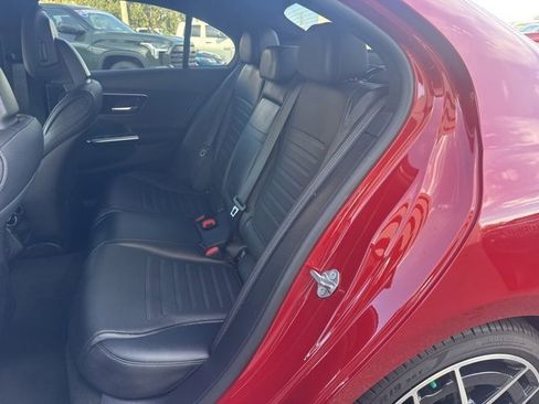 Used 2023 Mercedes-Benz C 300 4MATIC Sedan image 13