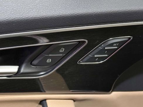 Used 2022 Audi Q7 3.0T Premium Plus w/ Premium Plus Package image 10
