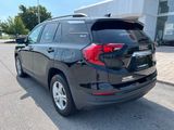 Used 2021 GMC Terrain SLE w/ Driver Convenience Package image 2