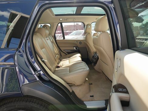 Used 2017 Land Rover Range Rover Supercharged image 22