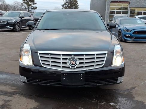 Used 2010 Cadillac DTS Platinum image 8