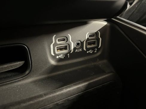 Used 2023 RAM 1500 Big Horn AWD/4WD image 22