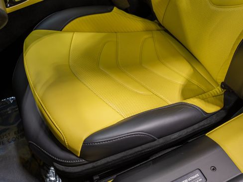 Used 2023 Aston Martin DBS Coupe RWD image 50