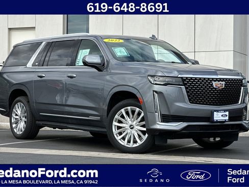 Used 2022 Cadillac Escalade ESV Luxury image 1