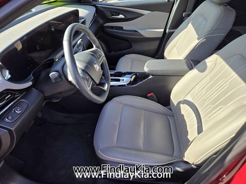 Used 2025 Buick Envista Avenir FWD image 11