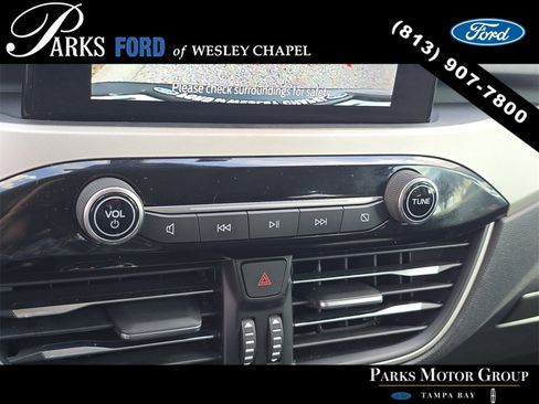 Certified 2021 Ford Escape SEL w/ Technology Package image 26