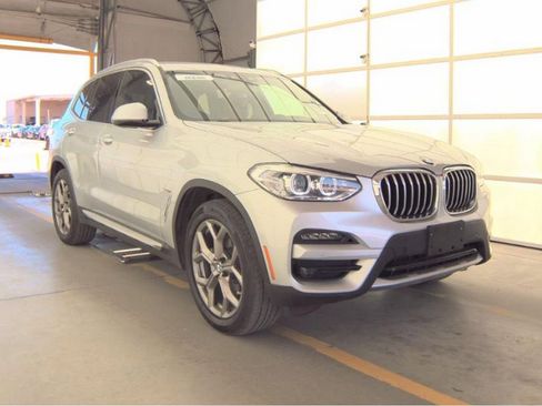 Used 2021 BMW X3 sDrive30i image 4
