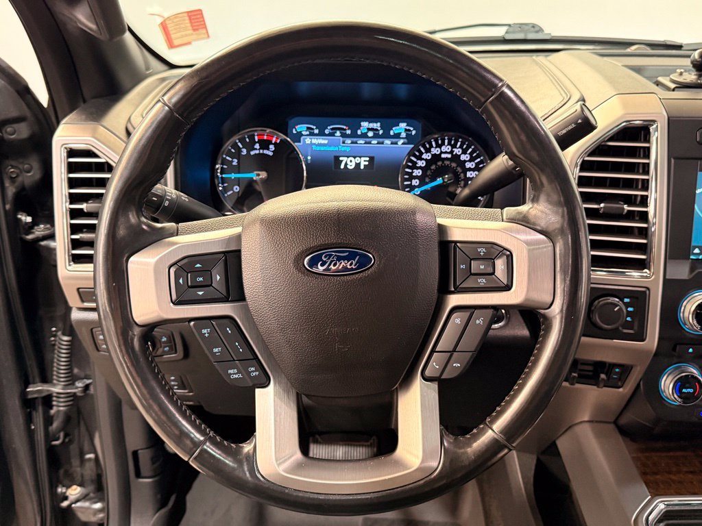 Used 2017 Ford F350 Platinum w/ Platinum Ultimate Package AWD/4WD image 19