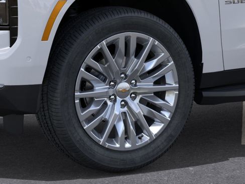 New 2026 Chevrolet Suburban Premier AWD/4WD image 9
