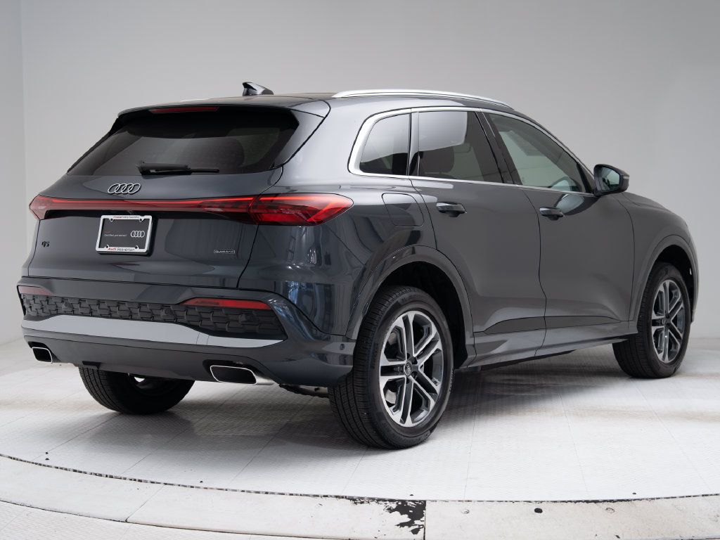 Certified 2025 Audi Q5 Premium w/ Convenience Package AWD/4WD image 28