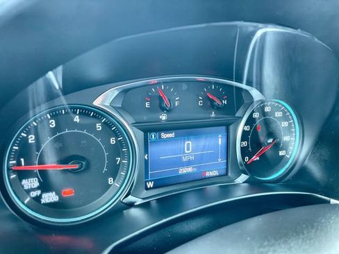 Certified 2024 Chevrolet Equinox LT w/ LPO, Floor Liner Package image 12