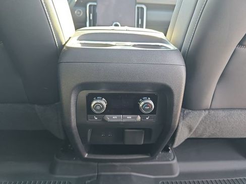 Used 2025 GMC Acadia Denali w/ Super Cruise Package image 22